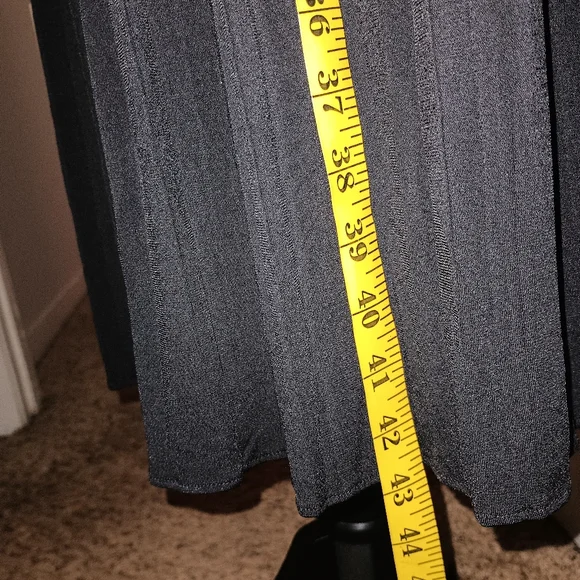 New LOFT Elegant Black Sleeveless Dress M - Picture 4 of 6